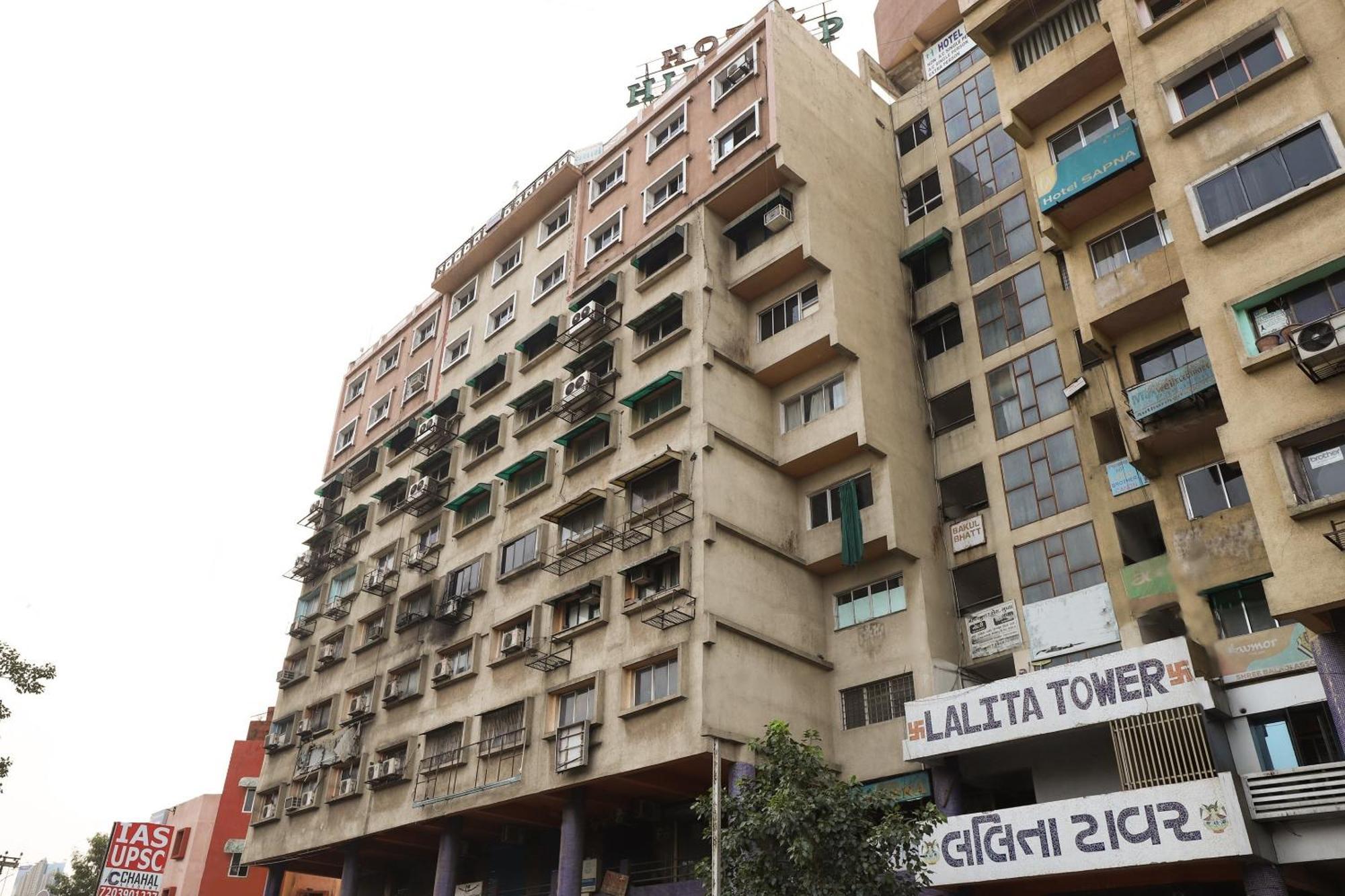 Spot On Hotel Hilltop Vadodara Eksteriør bilde